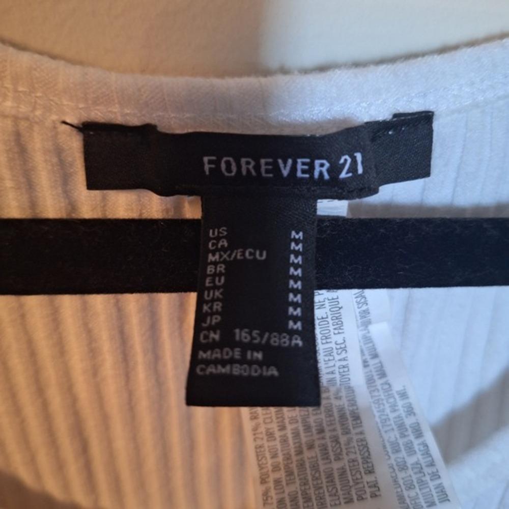 Forever 21 White Ribbed Ruched Side Drawstring Tank Top Size Medium - Picture 2 of 2